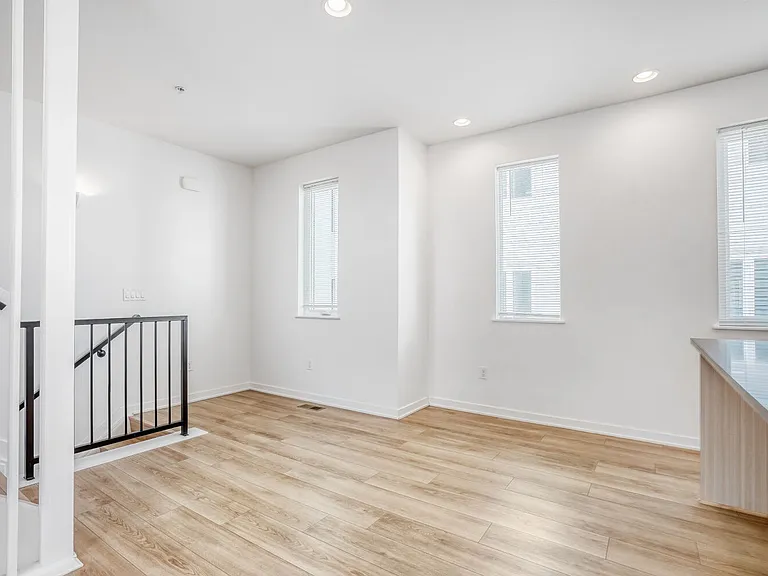 3101 W 47th Ave #19 — Photo 15
