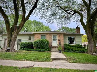 801 Northwestern Dr, Storm Lake, IA 50588