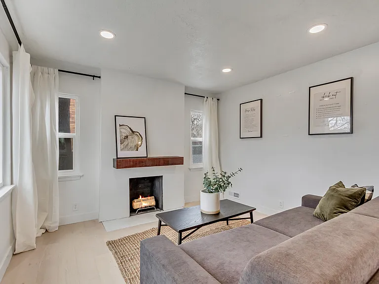 S Highland Dr — Photo 19