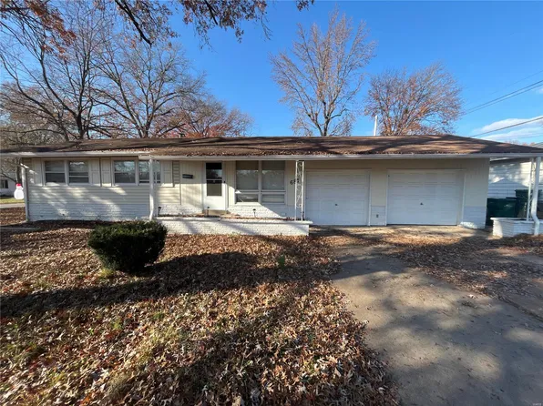 681 Bagnell Dr, Saint Louis, MO 63137