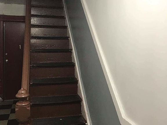 3rd image of 1420 Herkimer St #3