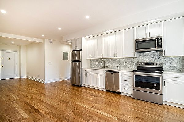 1st image of 27 W 96th St #7H