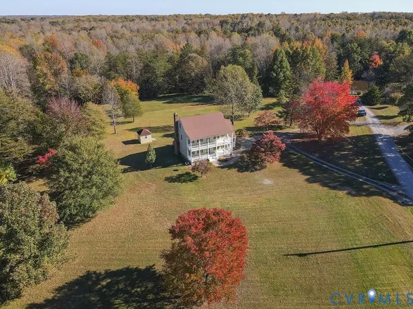 19160 Highlands Ln, Bumpass, VA 23024