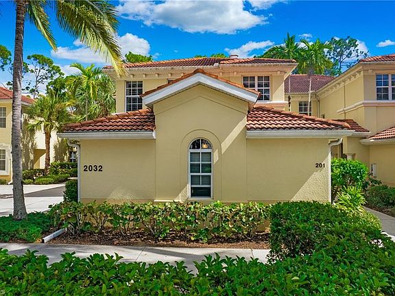 3rd image of 2032 Tarpon Bay DR N #201