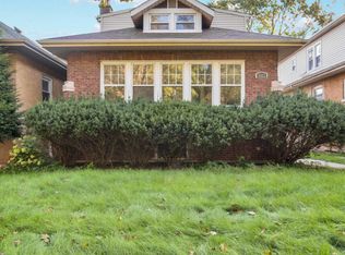9421 S Vanderpoel Ave, Chicago, IL