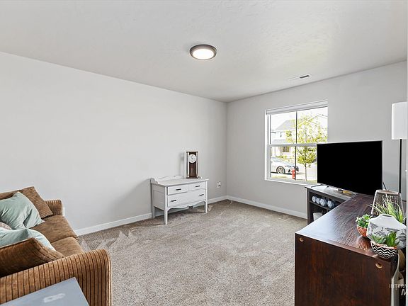 4th image of 1511 Fishertown Ave