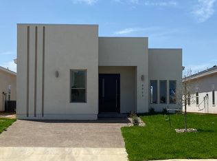 3905 Bella St, Laredo, TX 78046