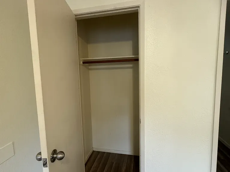140 Short St #1 — Photo 13