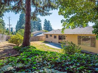9076 NE 131st Pl, Kirkland, WA 98034