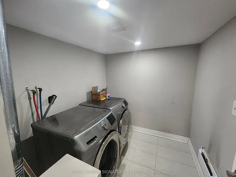 6 Venue Rd #BASEMENT — Photo 9