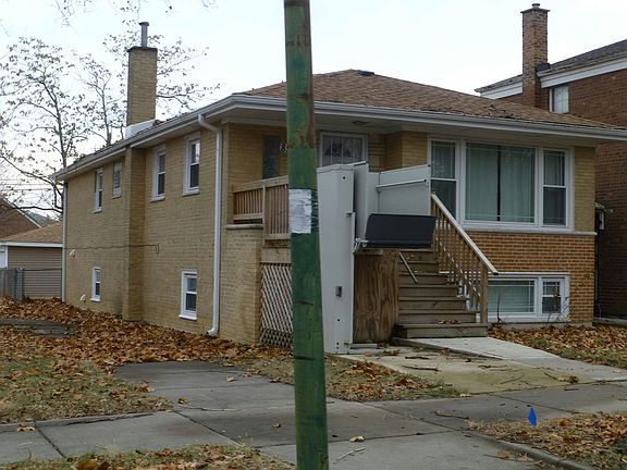 3rd image of 8501 S Hoyne Ave