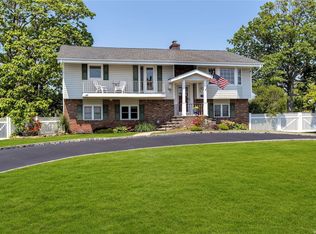 146 Awixa Avenue, Bay Shore, NY 11706