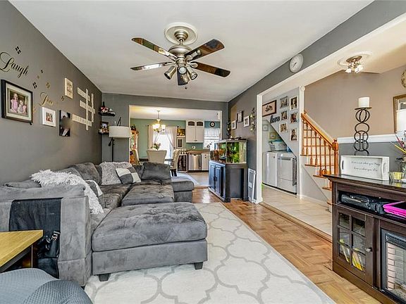 4th image of 762 Wilcox Ave