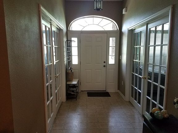 Entrance way. 