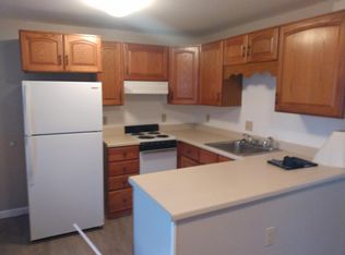 35 Lebanon St #B, Sanford, ME 04073