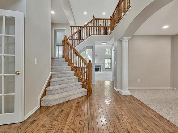 5th image of 4595 Hoffman Farms Dr