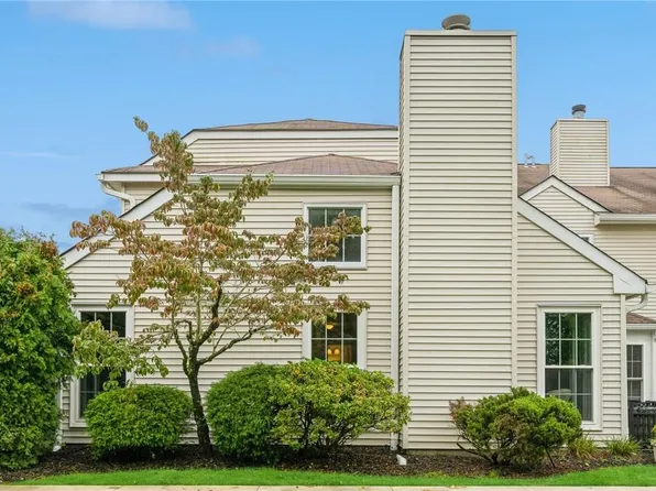 23 Olde Wagon Road, Warwick, NY 10990