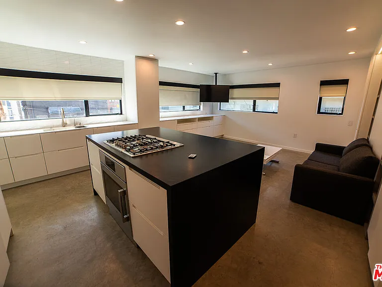 14 Brooks Ave #8 — Photo 6