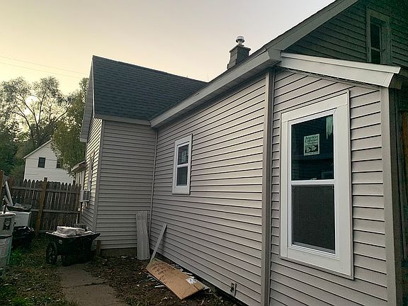 4th image of 1118 White Ave NW