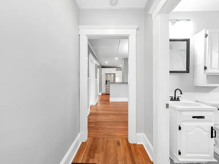 36 Marshall St #1 — Photo 10