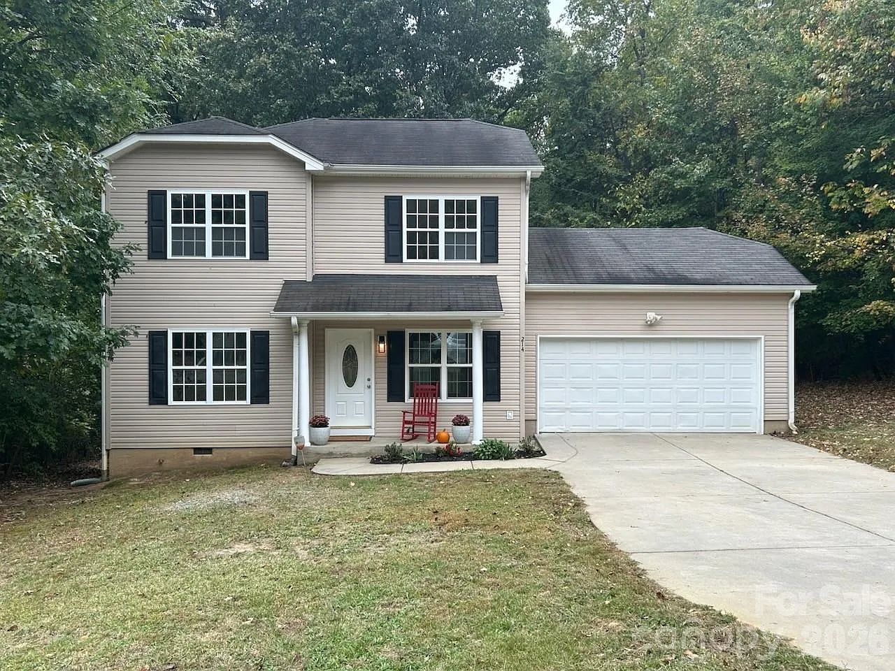 214 Pharr St photo 1