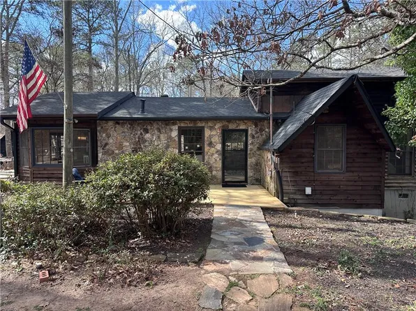 203 Ponderosa Rd, Griffin, GA 30223