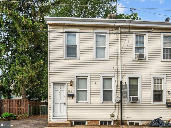 820 Cumberland St, Gloucester City, NJ 08030