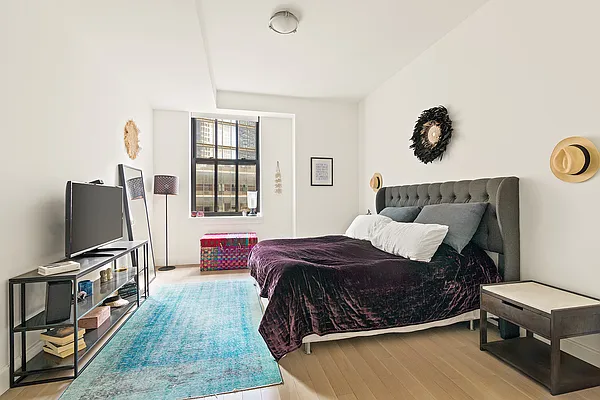 Rented by Compass | media 34