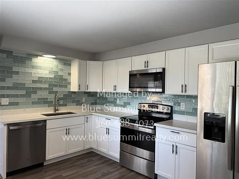 7604 12th Ave NE — Photo 6