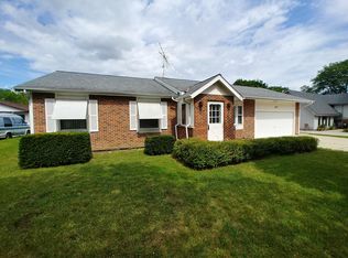 827 Anchor Ct, Bartlett, IL 60103