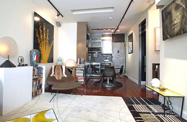 Sold by Vesna Radunovich, LREB | media 1