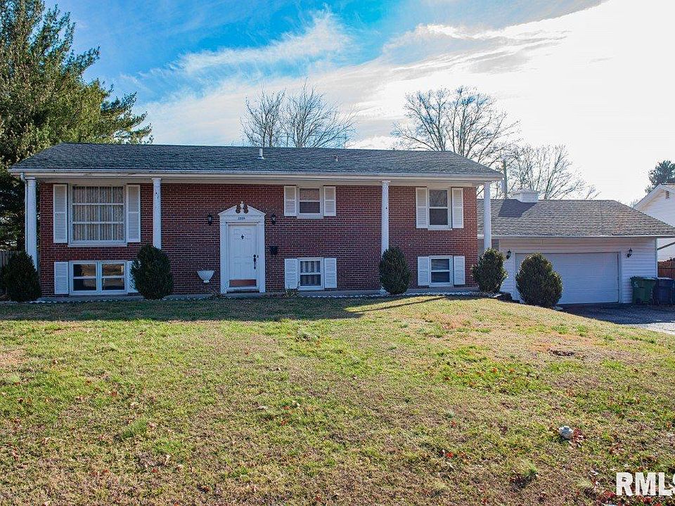 3309 Blackberry St Mount Vernon Il 62864 Zillow