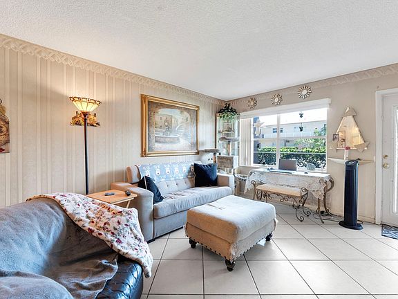 4th image of 7300 NW 5th Court #105