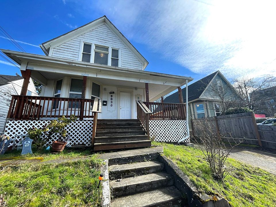 1st image of 5026-5030 NE Grand Ave #5026