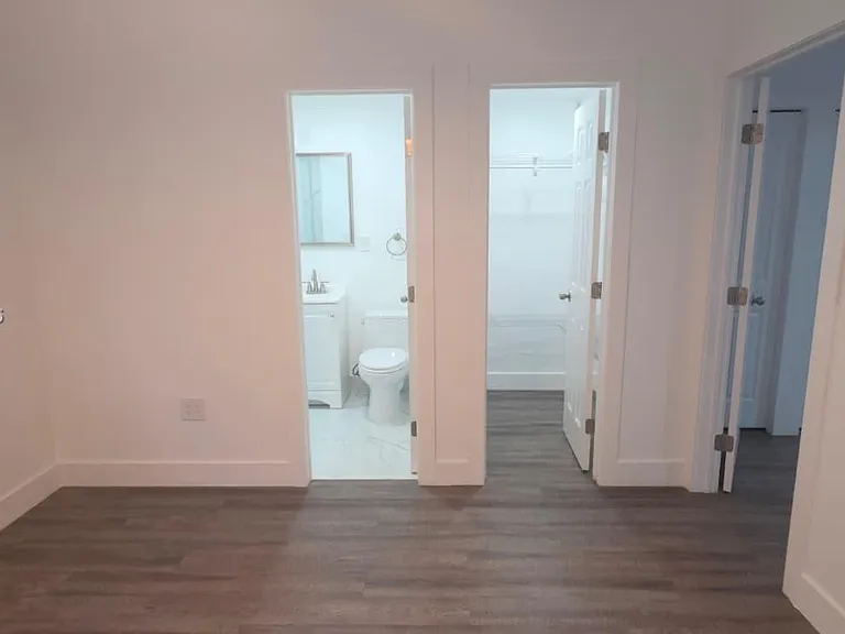 7901 SW 64th Ave #4 — Photo 12