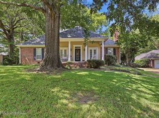 308 Autumn Crest Dr, Ridgeland, MS 39157