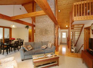 21199 Lake Montcalm Rd, HOWARD CITY, MI 49329
