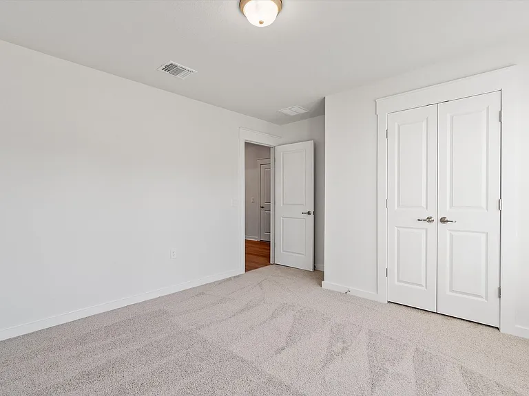 15204 Purple Drop Cv — Photo 24