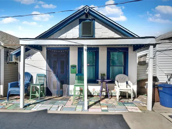 173A Beach 109 St, Rockaway Park, NY 11694