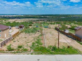 381 Wild Wood Dr, Eagle Pass, TX 78852