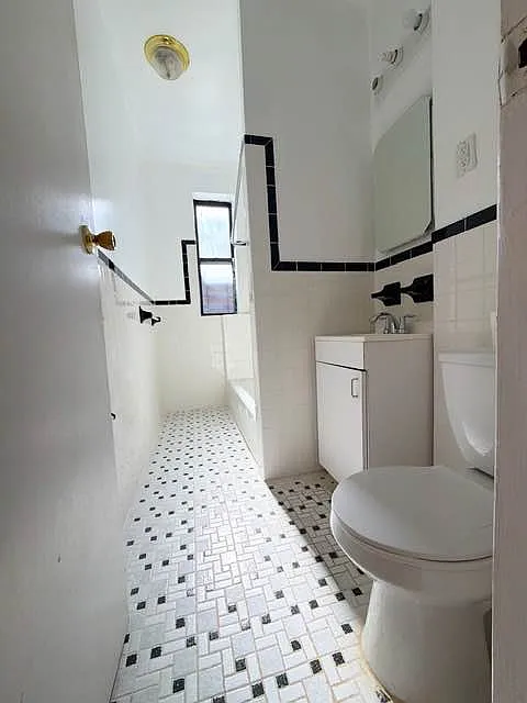 600 West 174th Street — Photo 4