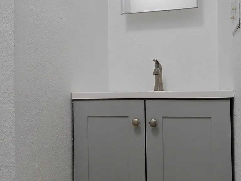 Upstairs bathroom