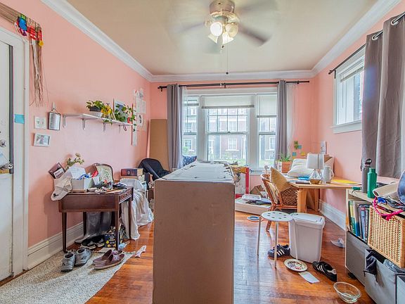 3rd image of 4123 Castleman Ave APT 1W
