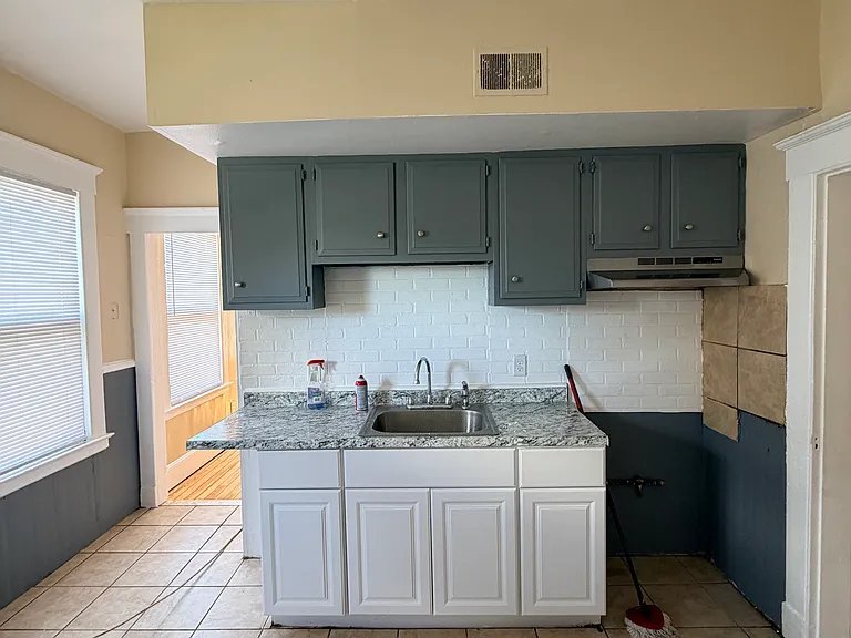 217 Lombard St #3 — Photo 1