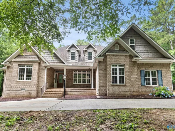 17361 Meadows Rd, Athens, AL 35613