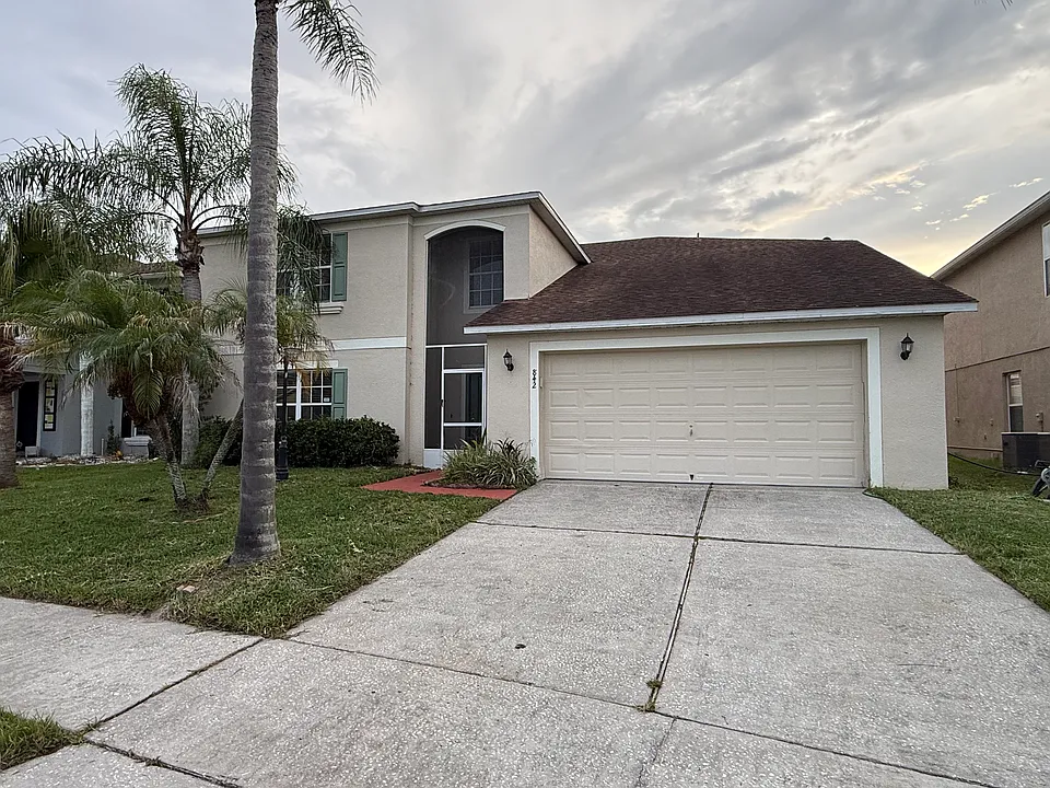 842 Horseshoe Falls Dr