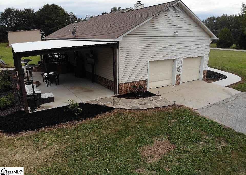 568 Metric Rd, Laurens, SC 29360 Zillow