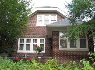 1911 E Newport Ave, Milwaukee, WI 53211