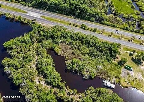 3rd image of 781 N Us Highway 1