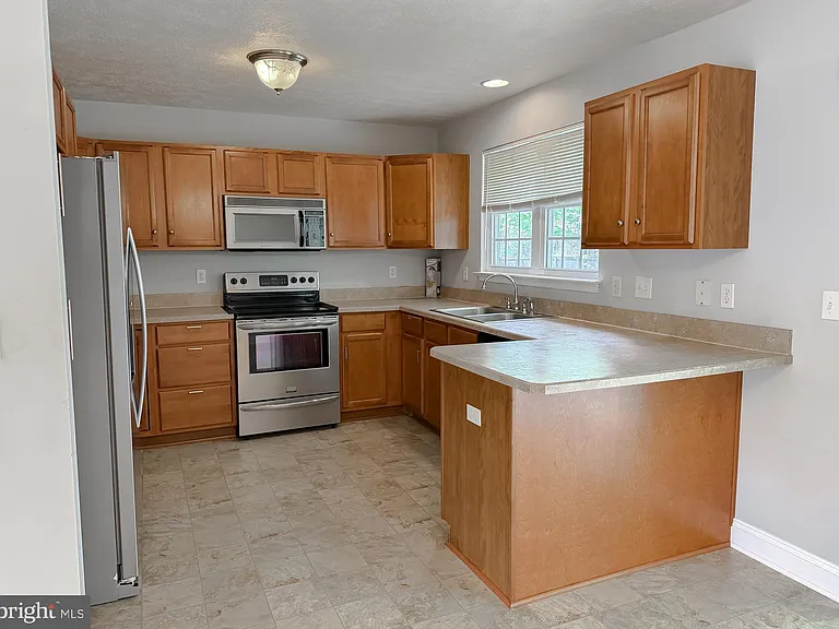 46231 Sylvan Ct — Photo 14